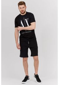 Armani Exchange - ARMANI EXCHANGE Czarny t-shirt męski z dużym logo. Kolor: czarny. Materiał: prążkowany