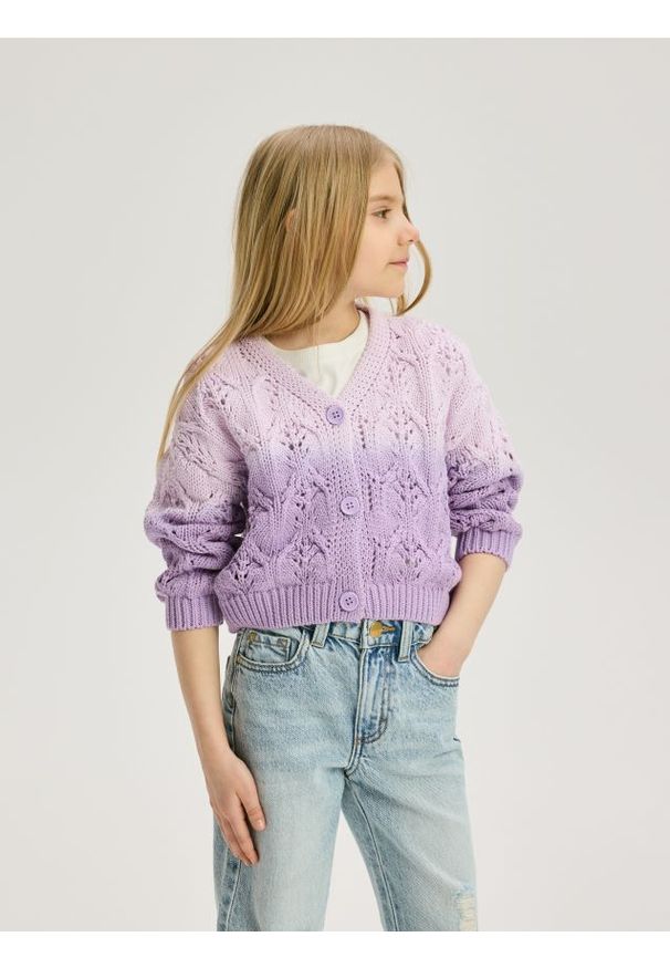 Reserved - Kardigan z efektem ombre - lawendowy. Kolor: fioletowy. Materiał: dzianina