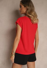 Renee - Czerwony T-shirt z Bawełny Ozdobiony Koronką Ralienne. Okazja: na co dzień. Kolor: czerwony. Materiał: bawełna, koronka. Wzór: aplikacja, koronka. Styl: casual