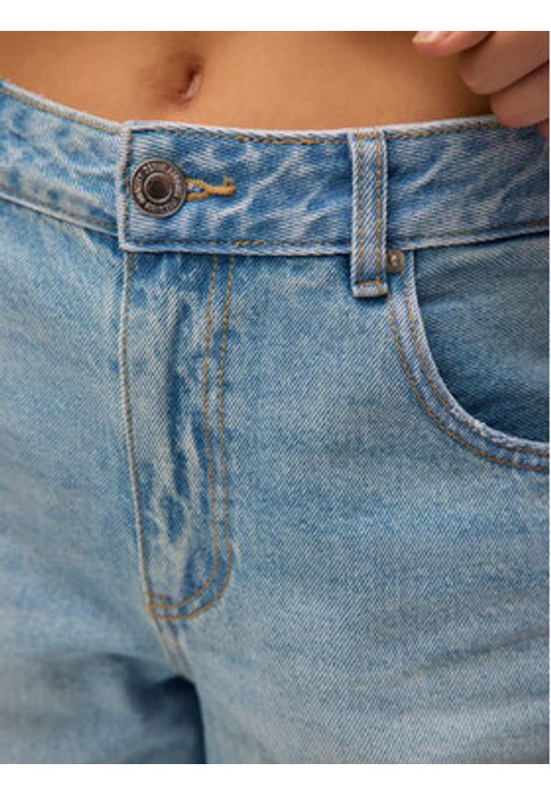 Vero Moda Szorty jeansowe Raila 10334376 Niebieski Loose Fit. Kolor: niebieski. Materiał: bawełna