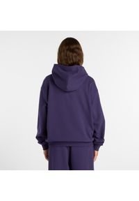 Bluza damska New Balance WT41537BOY – fioletowa. Okazja: na co dzień. Kolor: fioletowy. Materiał: prążkowany, bawełna, dresówka. Wzór: ze splotem. Styl: casual, klasyczny #2