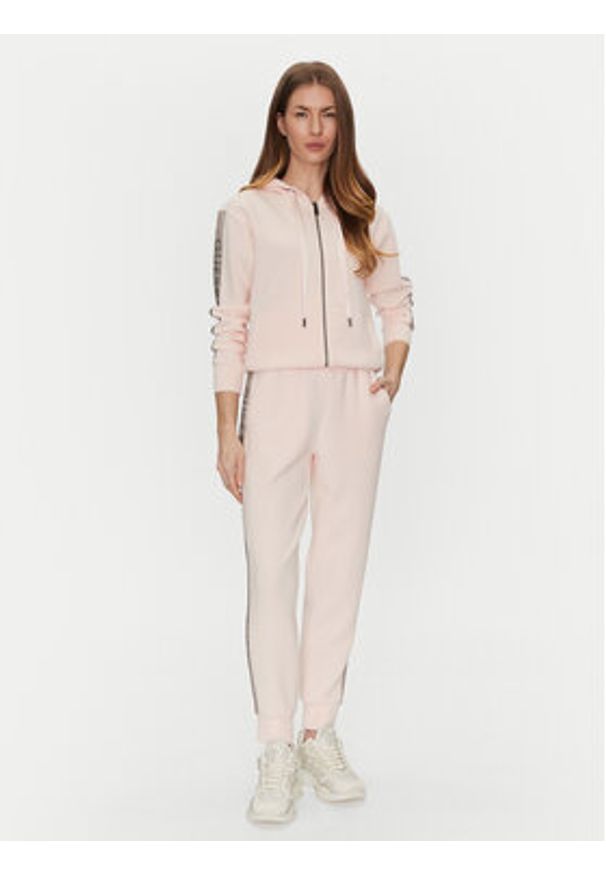 Guess Bluza W5RQ03 KBYE2 Różowy Regular Fit. Kolor: różowy. Materiał: syntetyk