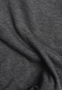 Renee - Szary Top z Wiskozy na Podwójnych Ramiączkach Indrea. Okazja: na co dzień. Kolor: szary. Materiał: wiskoza. Długość rękawa: na ramiączkach. Styl: casual, klasyczny #7