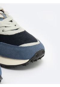 Big-Star - Sneakersy męskie z zamszowymi wstawkami granatowe NN174356 402. Kolor: niebieski. Materiał: zamsz
