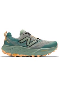 Buty męskie New Balance Fresh Foam X Hierro v9 MTHIERO9 – zielone. Kolor: zielony. Materiał: materiał, syntetyk, guma. Szerokość cholewki: normalna. Sezon: lato. Sport: outdoor, fitness, bieganie