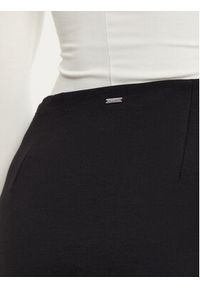 Guess Spódnica mini W5RD85 KCMU2 Czarny Regular Fit. Kolor: czarny. Materiał: syntetyk #10