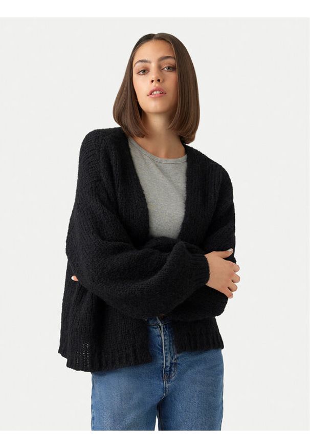 Vero Moda Kardigan Maybe 10273101 Czarny Oversize. Kolor: czarny. Materiał: syntetyk