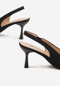 Renee - Czarne Sandały na Szpilce Typu Slingback Melovelle. Okazja: na co dzień. Kolor: czarny. Materiał: jeans. Obcas: na szpilce. Styl: elegancki, casual #3