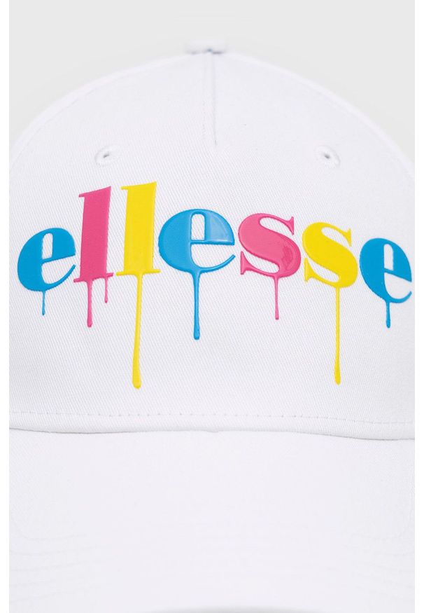 Ellesse Czapka bawełniana kolor biały z aplikacją. Kolor: biały. Materiał: bawełna. Wzór: aplikacja