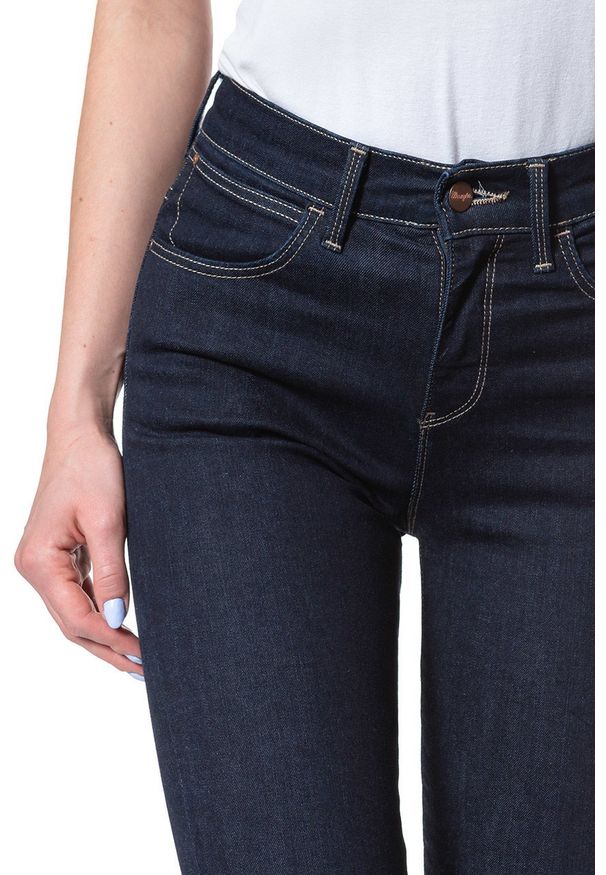 Wrangler - WRANGLER HIGH RISE SKINNY RINSEWASH W27HLU023 112128102. Stan: podwyższony