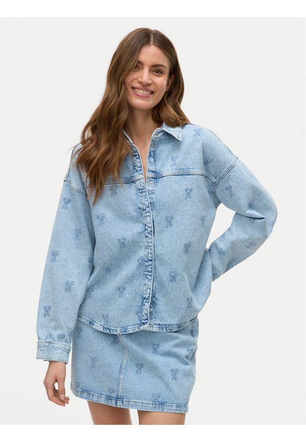 Vero Moda Koszula jeansowa Hayden 10326371 Niebieski Oversize. Kolor: niebieski. Materiał: bawełna