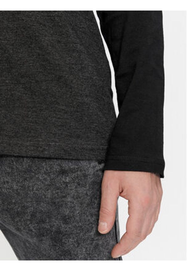 Brave Soul Longsleeve MLT-69OSBOURNEJ Szary Regular Fit. Kolor: szary. Materiał: bawełna. Długość rękawa: długi rękaw