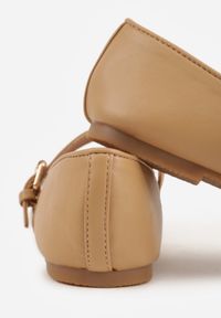 Born2be - Brązowe Balerinki z Paskiem na Sprzączkę Bragia. Okazja: na co dzień. Zapięcie: pasek. Kolor: brązowy. Materiał: jeans, materiał. Styl: casual #3