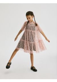 Reserved - Tiulowa sukienka w groszki - różowy. Kolor: różowy. Materiał: tiul. Wzór: grochy. Typ sukienki: w kształcie A