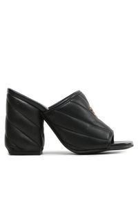 Pinko - PINKO Klapki Martine Sabot Nappa Trapuntata PE 23 BLKS1 100666 A0O0 Czarny. Kolor: czarny. Materiał: skóra