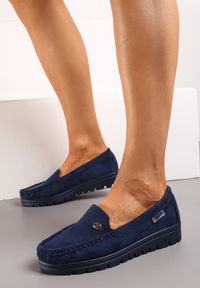 Born2be - Granatowe Mokasyny na Delikatnej Platformie ze Skórzaną Wkładką Xanulla. Nosek buta: okrągły. Kolor: niebieski. Materiał: skóra. Obcas: na platformie. Styl: klasyczny. Wysokość obcasa: niski #6