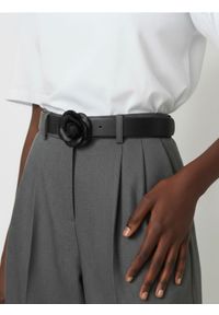 Sinsay - Pasek z klamrą w kształcie róży - czarny. Kolor: czarny #1