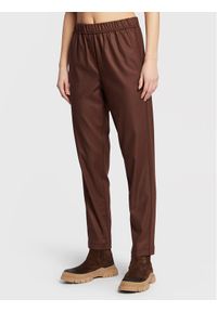 Marella Spodnie materiałowe Mastro 31360829 Brązowy Regular Fit. Kolor: brązowy. Materiał: materiał, wiskoza