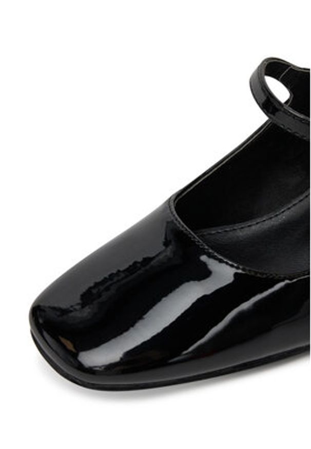 DeeZee Półbuty LWKK2026-2 Czarny. Kolor: czarny. Materiał: syntetyk, materiał