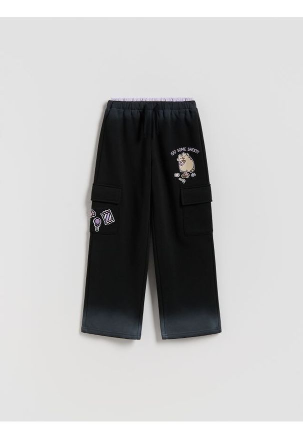 Reserved - Spodnie dresowe Pusheen - czarny. Kolor: czarny. Materiał: dresówka