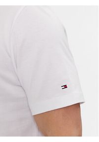 TOMMY HILFIGER - Tommy Hilfiger T-Shirt Label Hd Print Tee MW0MW34391 Biały Regular Fit. Kolor: biały. Materiał: bawełna. Wzór: nadruk #4