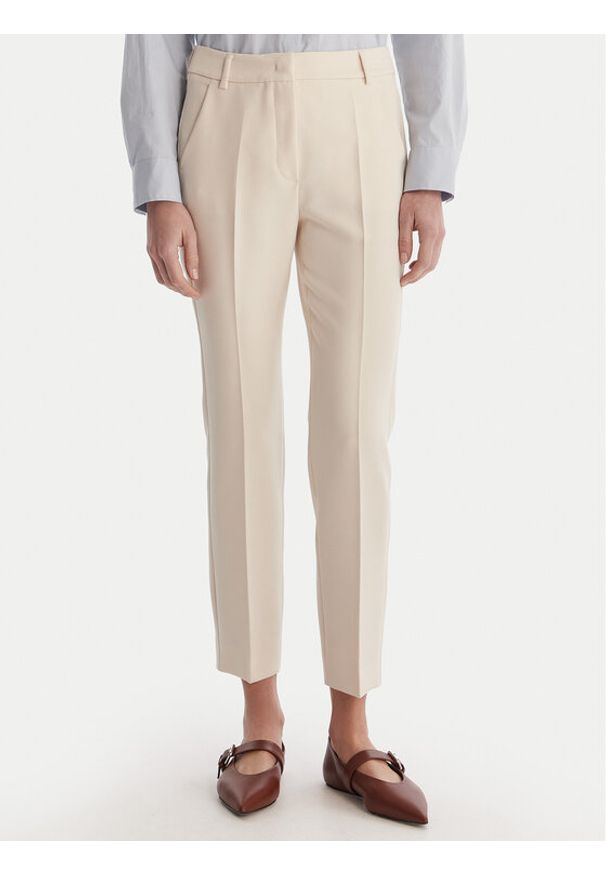 Weekend Max Mara Spodnie materiałowe Rana 2615131021 Écru Slim Fit. Kolor: kremowy. Materiał: syntetyk