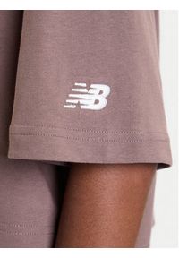 New Balance T-Shirt WT53904 Brązowy Regular Fit. Kolor: brązowy. Materiał: bawełna #4