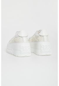 Casadei - Sneakersy damskie z koronką CASADEI. Materiał: koronka. Wzór: koronka #2