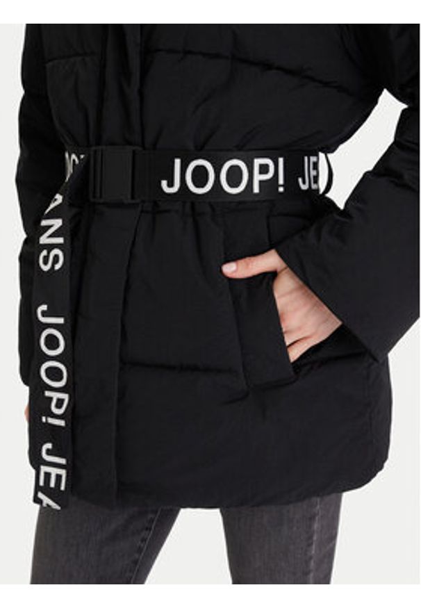 JOOP! Kurtka zimowa Coralie 30048916 Czarny Relaxed Fit. Kolor: czarny. Materiał: syntetyk. Sezon: zima
