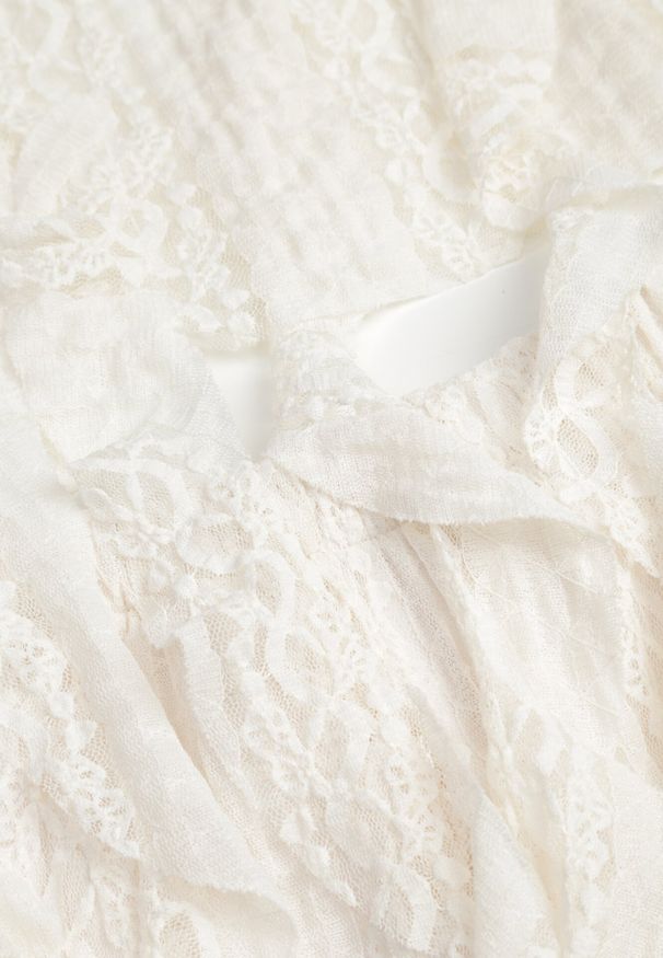 Born2be - Beżowy Rustykalny Komplet z Koronką i Falbankami Top i Szerokie Spodnie Pretissa. Kolor: beżowy. Materiał: koronka. Wzór: koronka