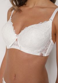 Renee - Jasnobeżowy Biustonosz Ozdobiony Koronką i Kokardką Aqiany. Kolor: beżowy. Materiał: koronka. Wzór: koronka, aplikacja #7