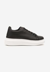 Born2be - Czarno-Białe Płaskie Klasyczne Buty Sportowe Sneakersy ze Sznurowaniem Sanesta. Nosek buta: okrągły. Zapięcie: sznurówki. Kolor: czarny. Obcas: na obcasie. Wysokość obcasa: niski