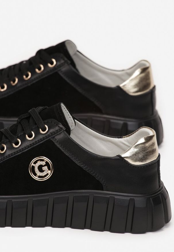 Born2be - Czarno-Złote Sneakersy Skórzane na Grubej Podeszwie Cremini. Zapięcie: sznurówki. Kolor: czarny. Materiał: skóra. Szerokość cholewki: normalna. Wzór: aplikacja. Sezon: wiosna, jesień