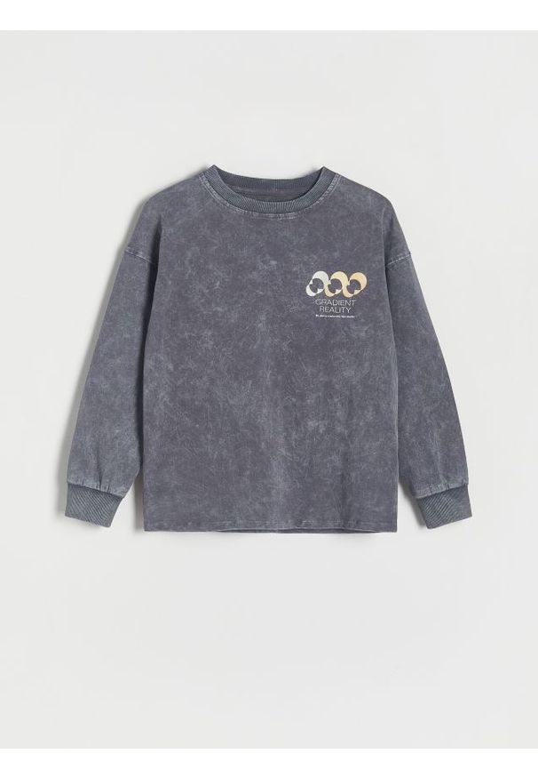 Reserved - Bluza oversize z nadrukami - ciemnoszary. Kolor: szary. Materiał: bawełna, dzianina. Wzór: nadruk