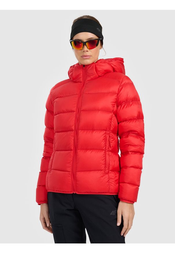 4f - 4F Kurtka puchowa trekkingowa z wypełnieniem naturalnym damska - czerwona S. Kolor: czerwony. Materiał: puch. Technologia: Primaloft. Sport: turystyka piesza, wspinaczka