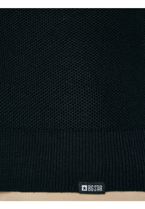 Big-Star - Sweter męski rozpinany ze stójką czarny Olafi 906. Okazja: na co dzień. Typ kołnierza: kołnierzyk stójkowy. Kolor: czarny. Materiał: dzianina, jeans. Wzór: ze splotem. Styl: casual, klasyczny