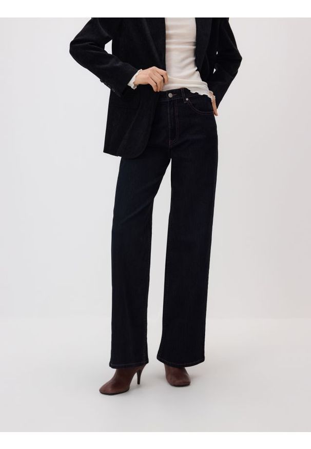 Reserved - Jeansy wide leg - czarny. Kolor: czarny