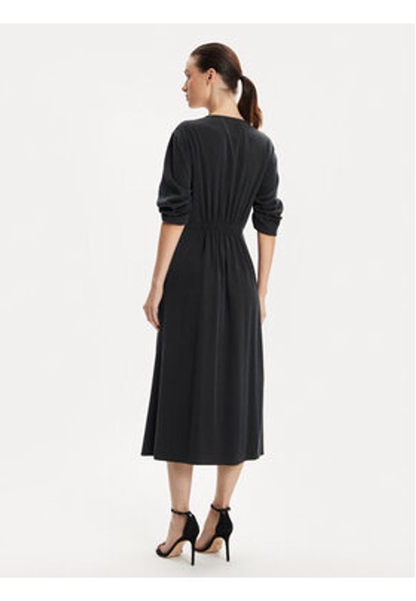 DKNY Sukienka codzienna D2A4BIAM Szary Regular Fit. Okazja: na co dzień. Kolor: szary. Materiał: lyocell. Typ sukienki: proste. Styl: casual