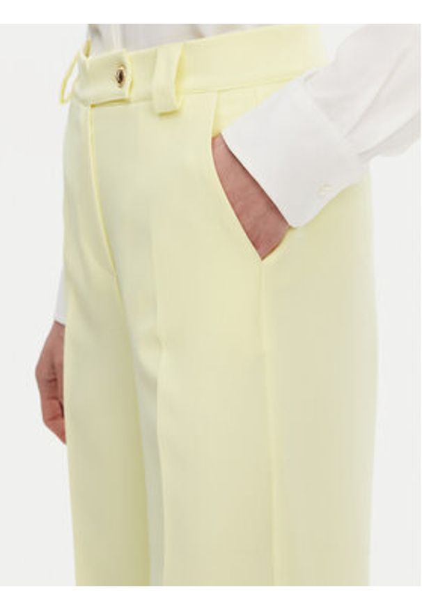Maryley Spodnie materiałowe 25EB537/M26/43LL Żółty Regular Fit. Kolor: żółty. Materiał: syntetyk