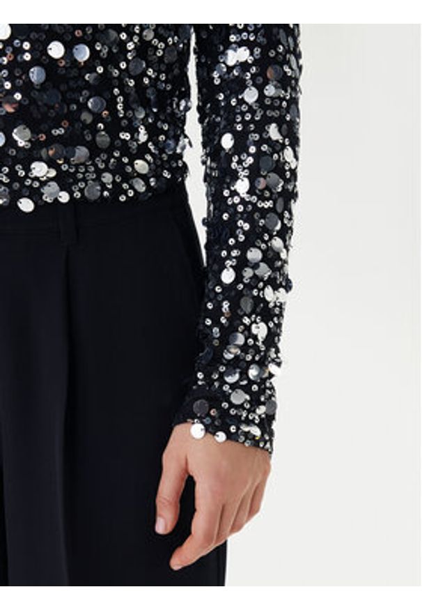 only - ONLY Bluzka Catina 15358382 Czarny Slim Fit. Kolor: czarny. Materiał: syntetyk