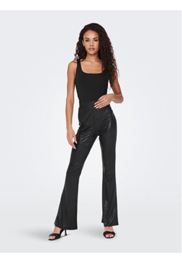 only - ONLY Top Lea 15278090 Czarny Regular Fit. Kolor: czarny. Materiał: syntetyk