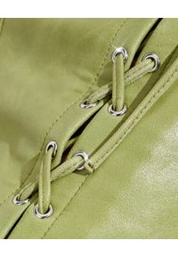 SAKS POTTS - Zielone spodnie Christina. Stan: podwyższony. Kolor: zielony. Wzór: aplikacja #2