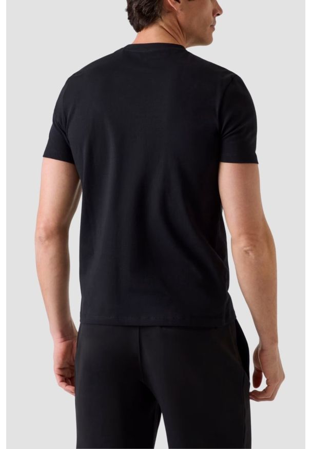 Guess - GUESS Czarny bawełniany t-shirt męski na krótki rękaw z wyszywanym logo 4G Tiberio, Rozmiar XXL. Okazja: na co dzień. Kolor: czarny. Materiał: bawełna. Długość rękawa: krótki rękaw. Długość: krótkie. Styl: elegancki, casual