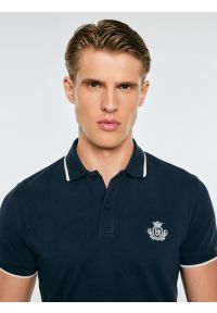 Big-Star - koszulka męska polo granatowa seller 403. Okazja: na co dzień. Typ kołnierza: polo. Kolor: niebieski. Materiał: bawełna, dzianina. Wzór: haft. Styl: casual, klasyczny #4