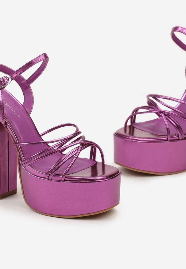 Born2be - Fioletowe Sandały na Wysokim Obcasie i Platformie Helavi. Nosek buta: otwarty. Zapięcie: pasek. Kolor: fioletowy. Obcas: na obcasie. Wysokość obcasa: wysoki