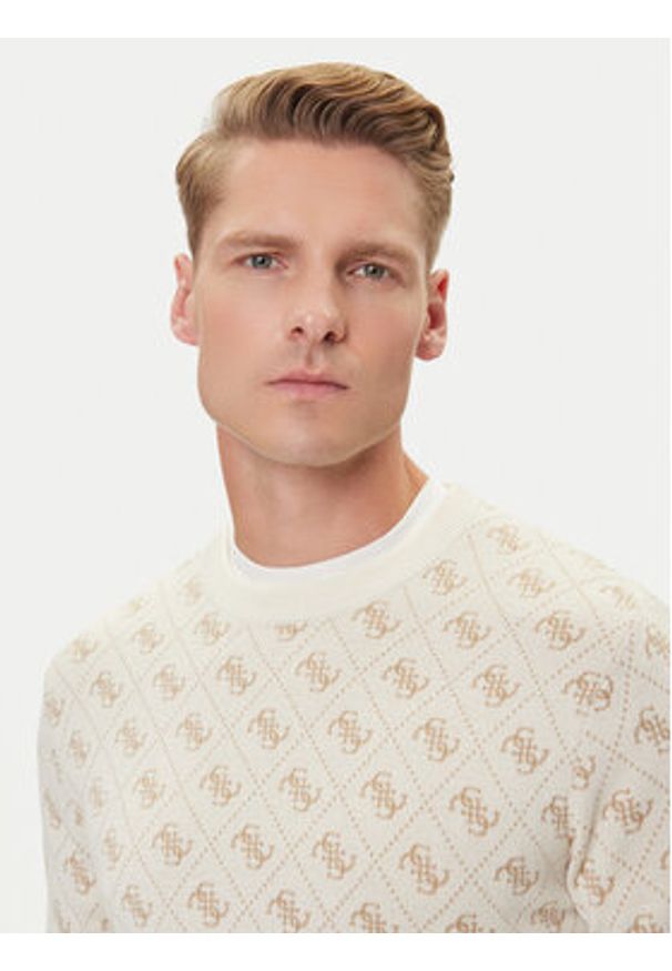 Guess Sweter M5YR10 Z3OE2 Écru Regular Fit. Materiał: syntetyk
