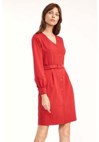 Nife - Sukienka z Paskiem Zapinana na Zatrzaski - Czerwona. Kolor: czerwony. Materiał: poliester, elastan, wiskoza
