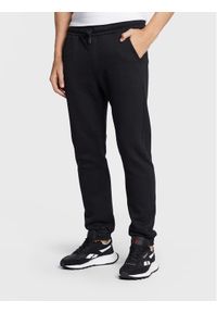 Blend Spodnie dresowe Downton 20714201 Czarny Regular Fit. Kolor: czarny. Materiał: bawełna