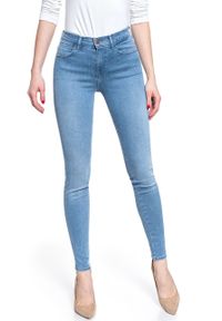 Wrangler - WRANGLER HIGH RISE SKINNY SOFT SKY W27HUS21K. Stan: podwyższony. Kolor: niebieski #1