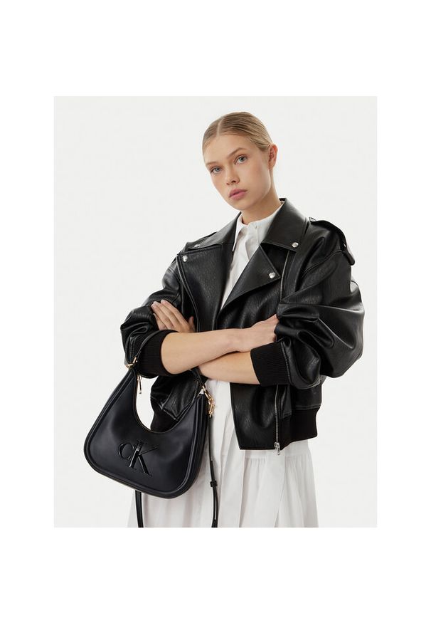 Torebka Calvin Klein. Kolor: czarny